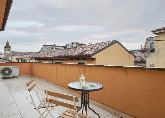 Vr Terrazza Arena Appartamento *